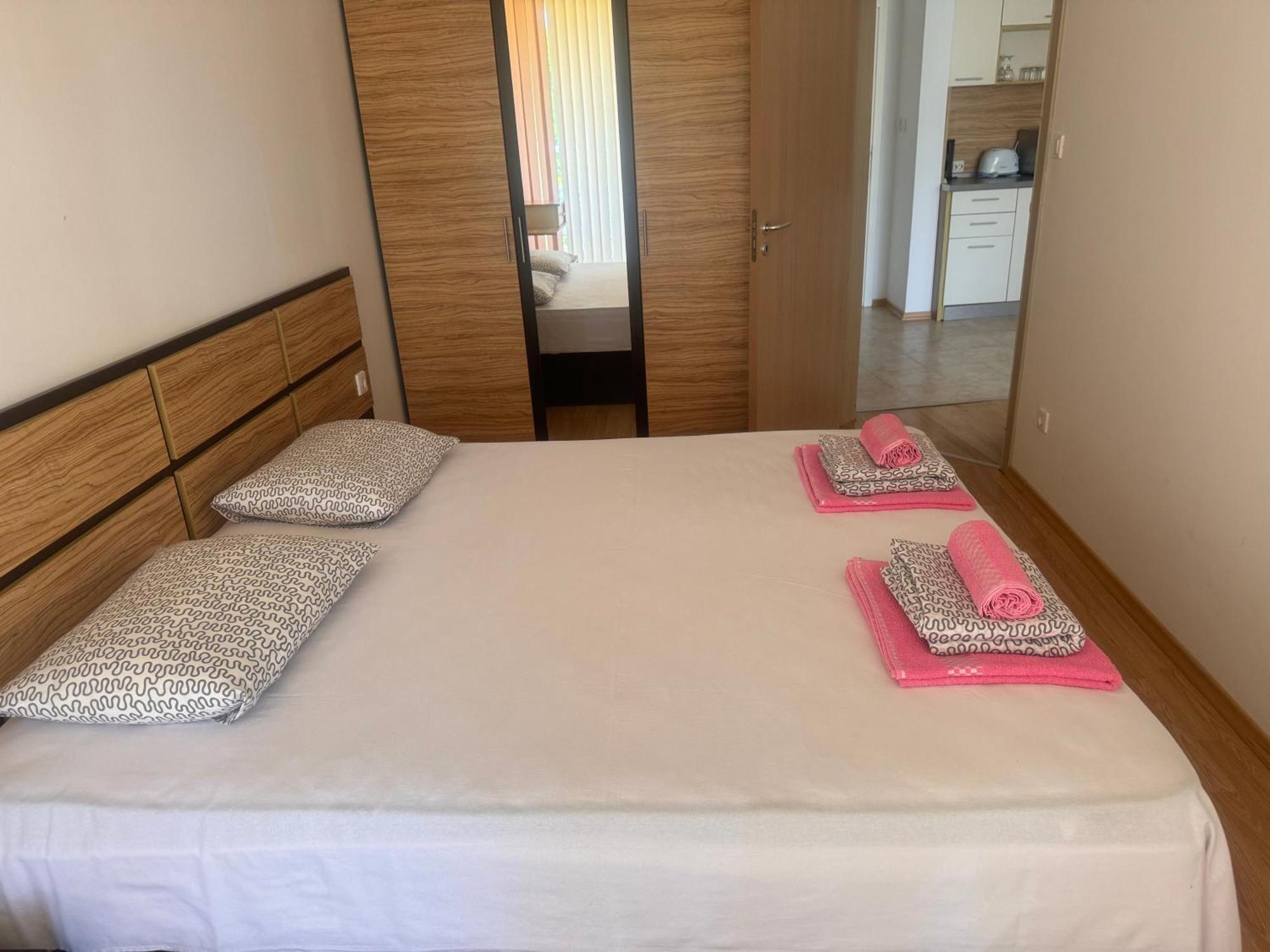 Aпартаменти Мини В Бей Вю Aparthotel Tsarevo Exterior photo